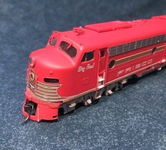 HO EMD E8/E9 SLSF St Louis San Francisco #2020 DC NIB NOS # 8709