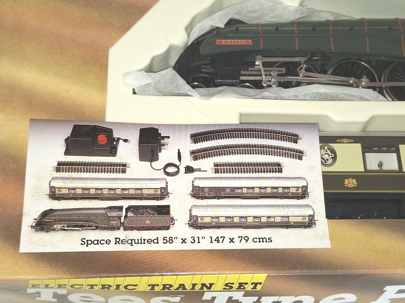 Hornby R698 Tees Tyne Pullman Boxed Set & Track. New Old Stock. Mint Cond. OO