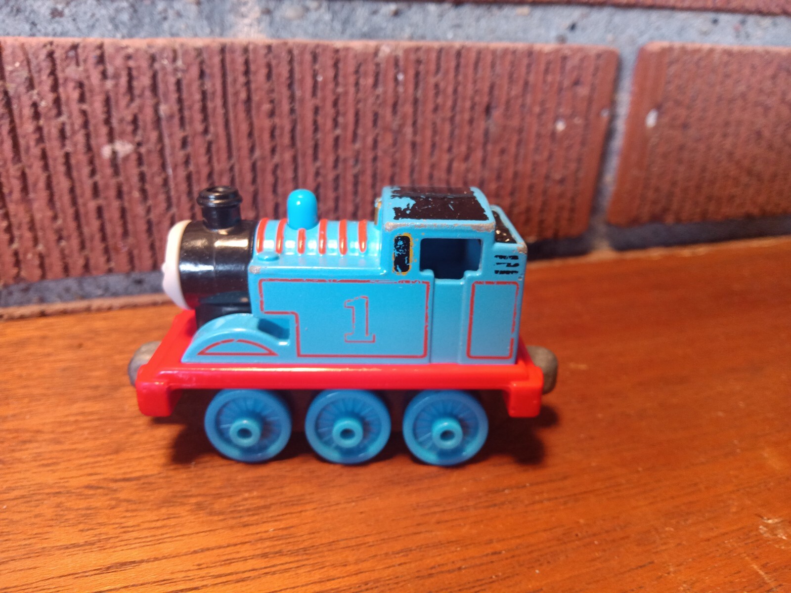 Thomas Tank Engine & Friends THOMAS Gullane Mattel Diecast Train Toy Used