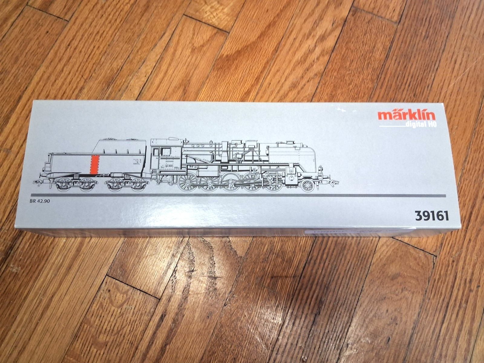 *MARKLIN* Märklin 39161 BR42 Digital STEAM LOCO & TENDER MINT IN THE BOX!