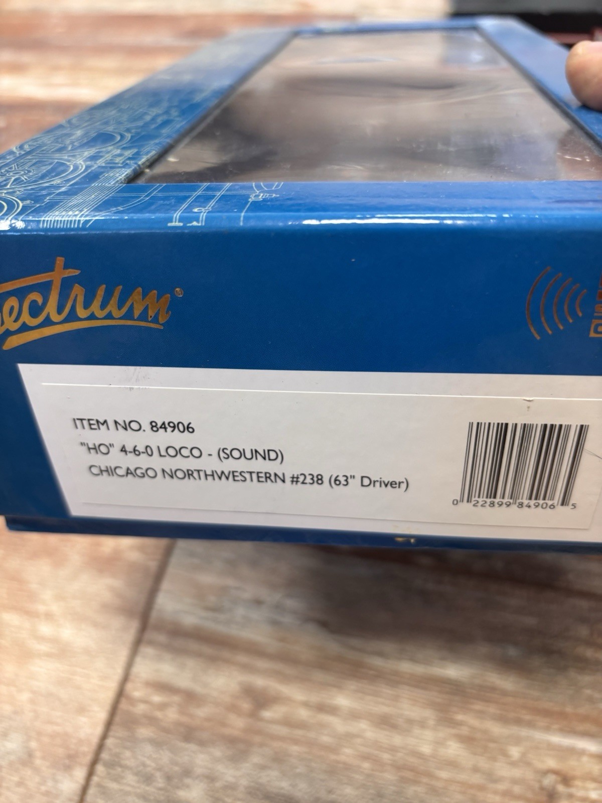 HO Scale Bachmann Spectrum 84906 Chicago Northwestern 4-6-0 Steam w/ DCC & Sound