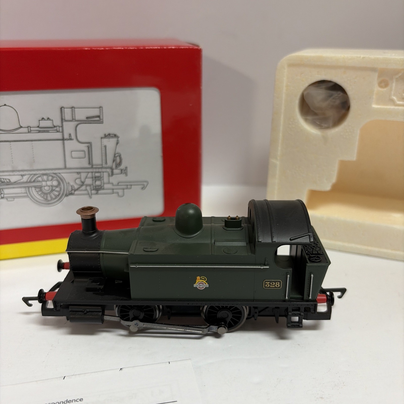 HORNBY R2665 BR 0-4-0 T INDUSTRIAL LOCOMOTIVE Boxed Green 328 00 Gauge Train NOS
