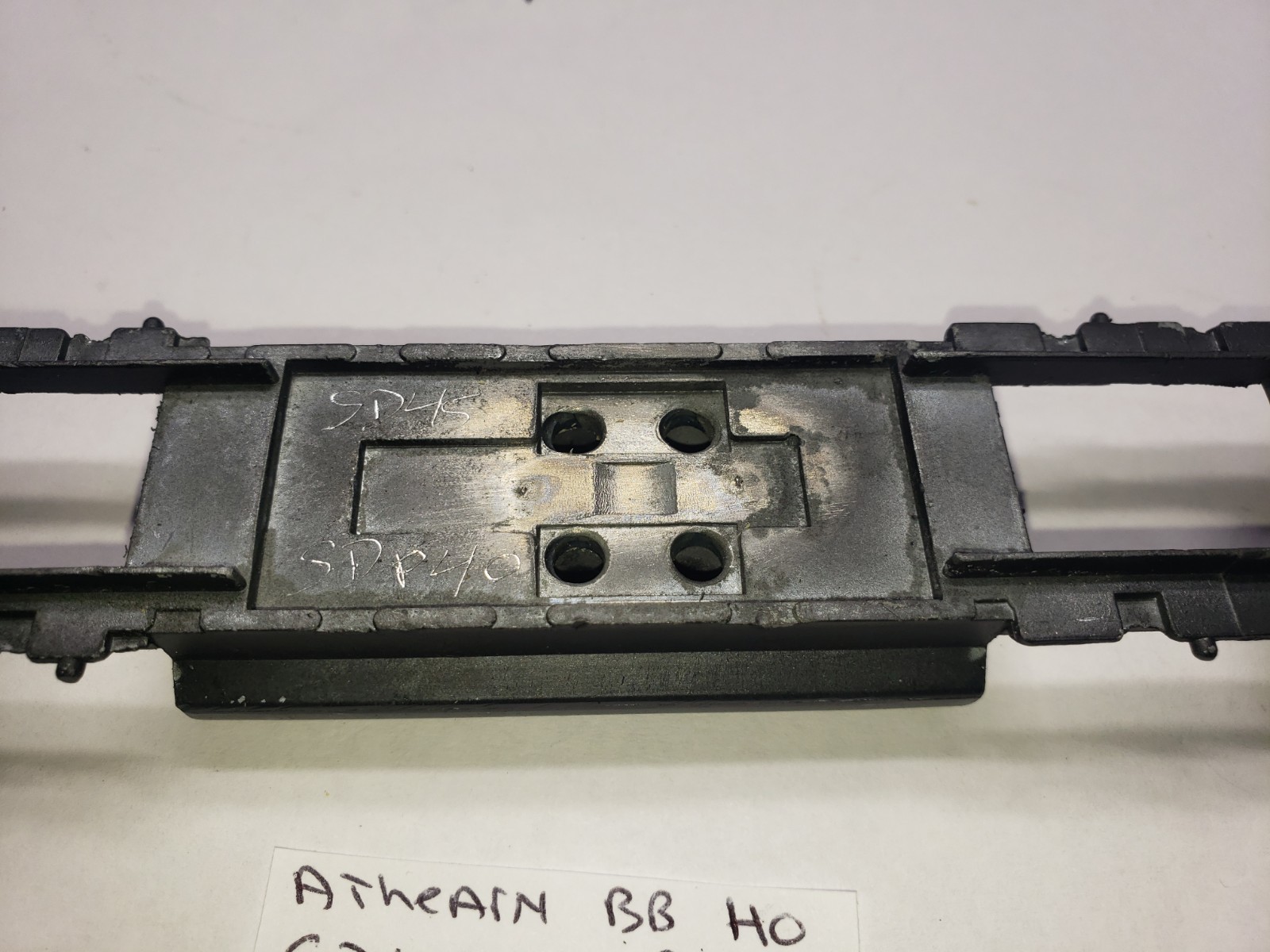 HO SCALE ATHEARN SD45 SDP40 METAL UNDERFRAME CHASSIS HEADLIGHT ASSEMBLY PART