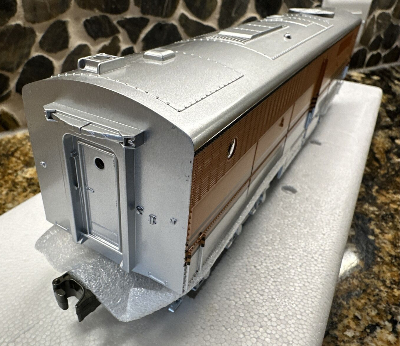 Rail King 0-31 30-2128-A Alco PA-B Diesel Unpowered Dummy – D&RGW
