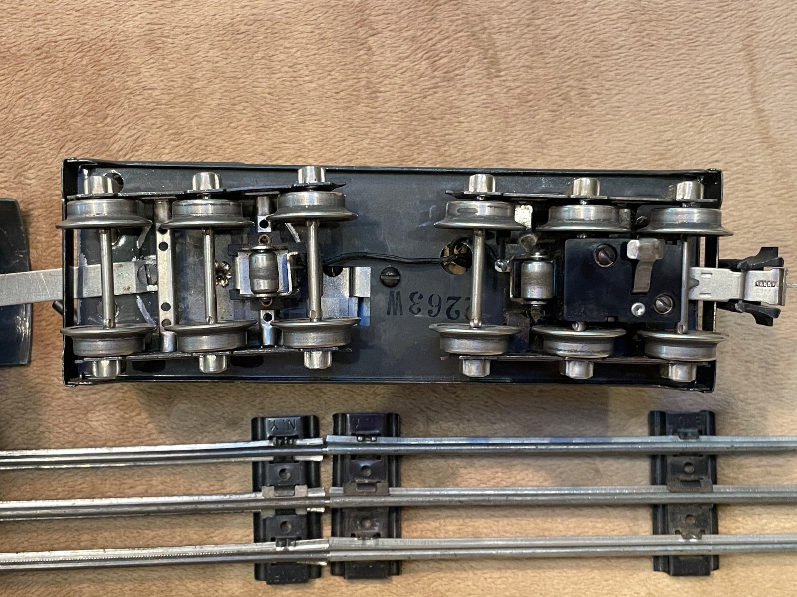 Lionel prewar 763-E Hudson locomotive with 2263W Tender. Spectacular, runs well