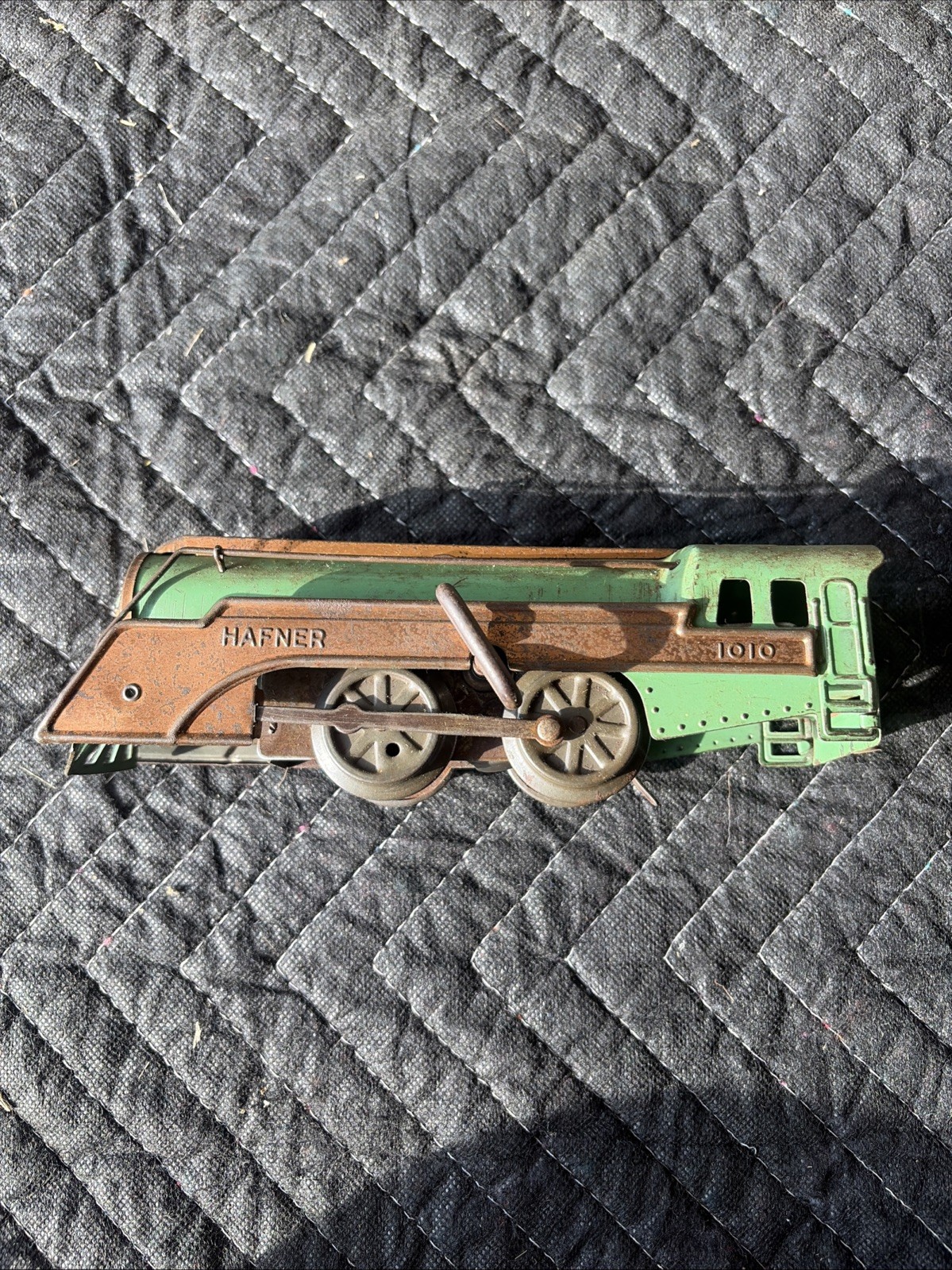 Vintage Hafner 1010 Windup Wind Up Train Locomotive With KEY – WORKS!