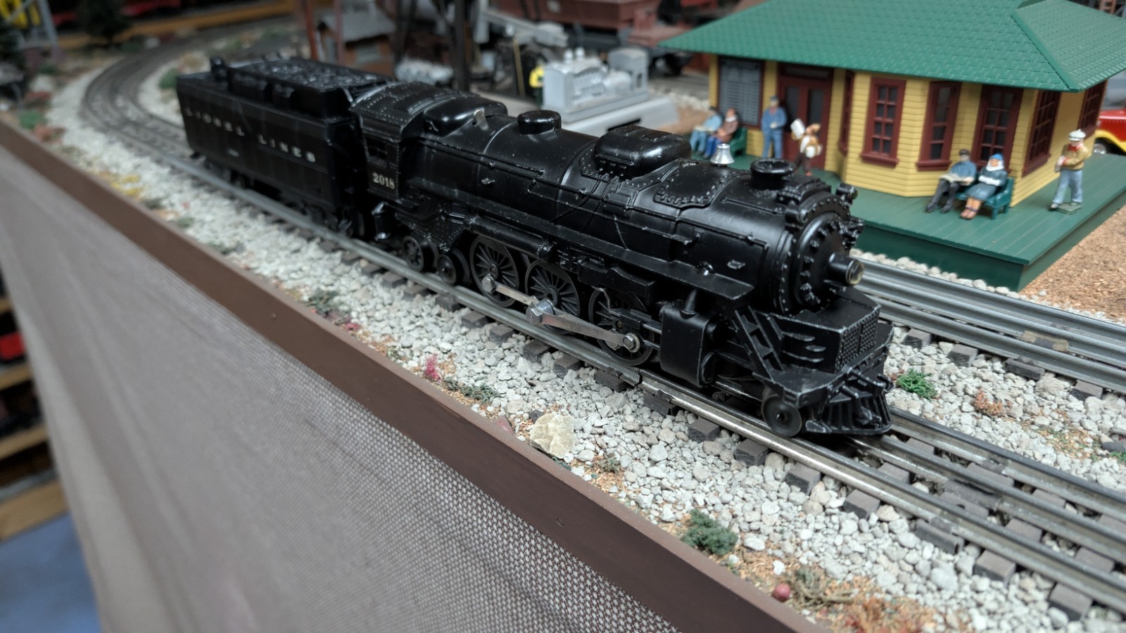 Lionel Postwar 2018 Steam Engine w/6026W Whistling Tender 2-6-4 Adriatic