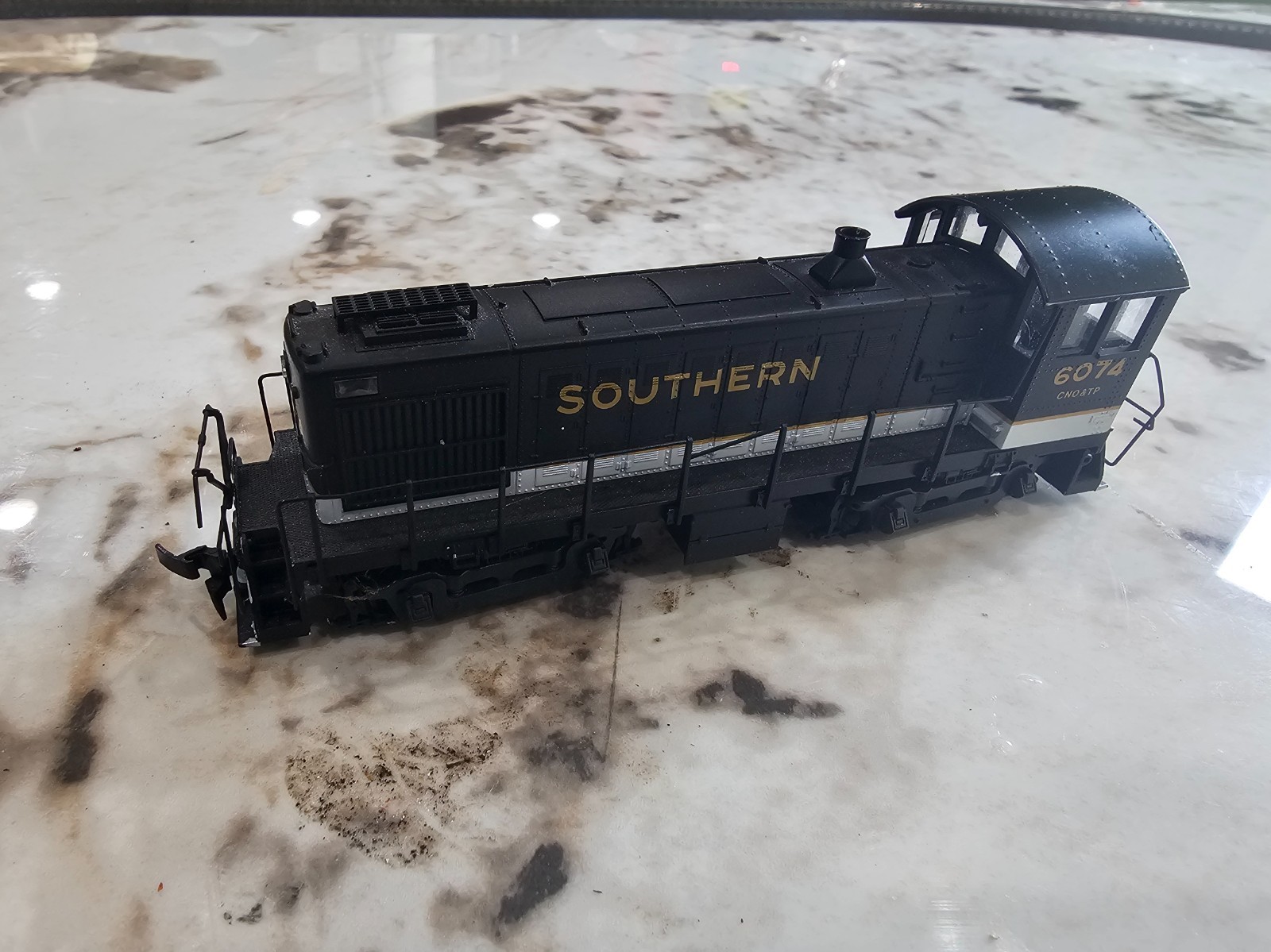 Atlas Roco HO Southern Ry ALCO S-2 Diesel Switcher Loco 6074 CNO&TP Serviced DC