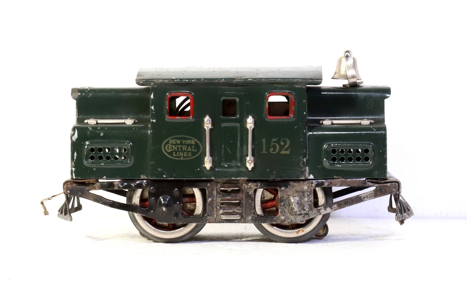 LIONEL PREWAR O GA #152 0-4-0 ELECTRIC, and 629, 630 PASSENGER CARS