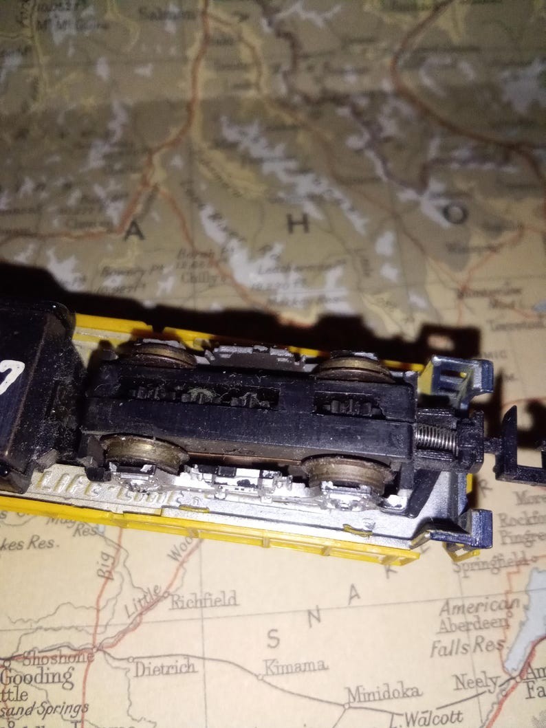Vintage Life-Like N Gauge Santa Fe #3500 Locomotive Missing Front Wheels As-Is