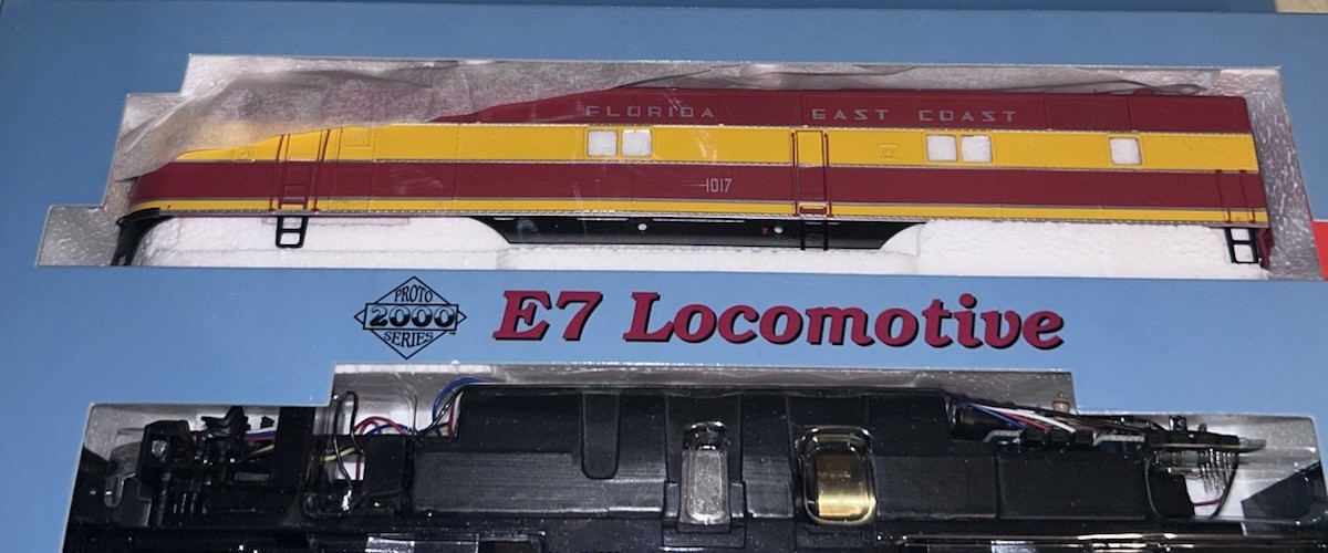 HO Scale PROTO 2000 E7 Florida East Coast #1017 Locomotive