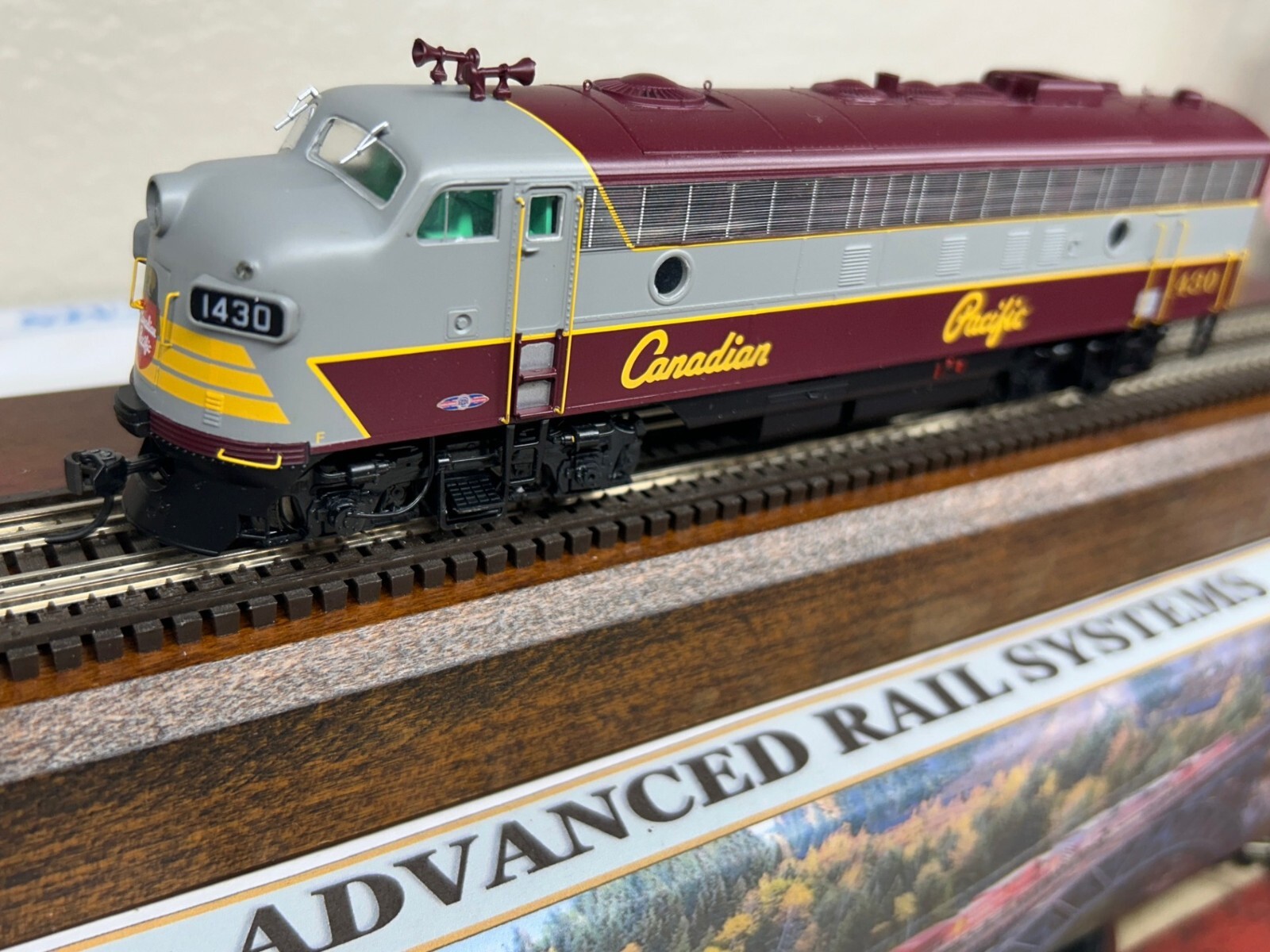 CANADIAN PACIFIC SCRIPT PASSENGER FP7 – A unit DCC / QUANTUM SOUND HO Scale NEW
