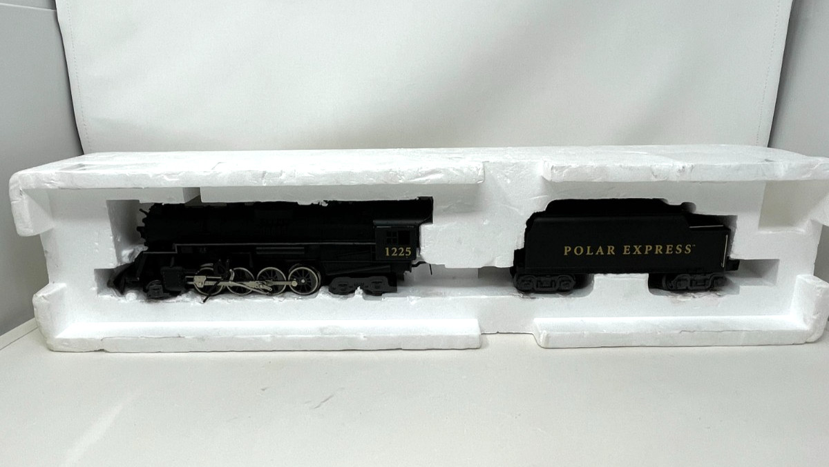 Lionel 6-28649 O Gauge Polar Express Diecast Steam Locomotive #1225 TRAIN 2-8-4