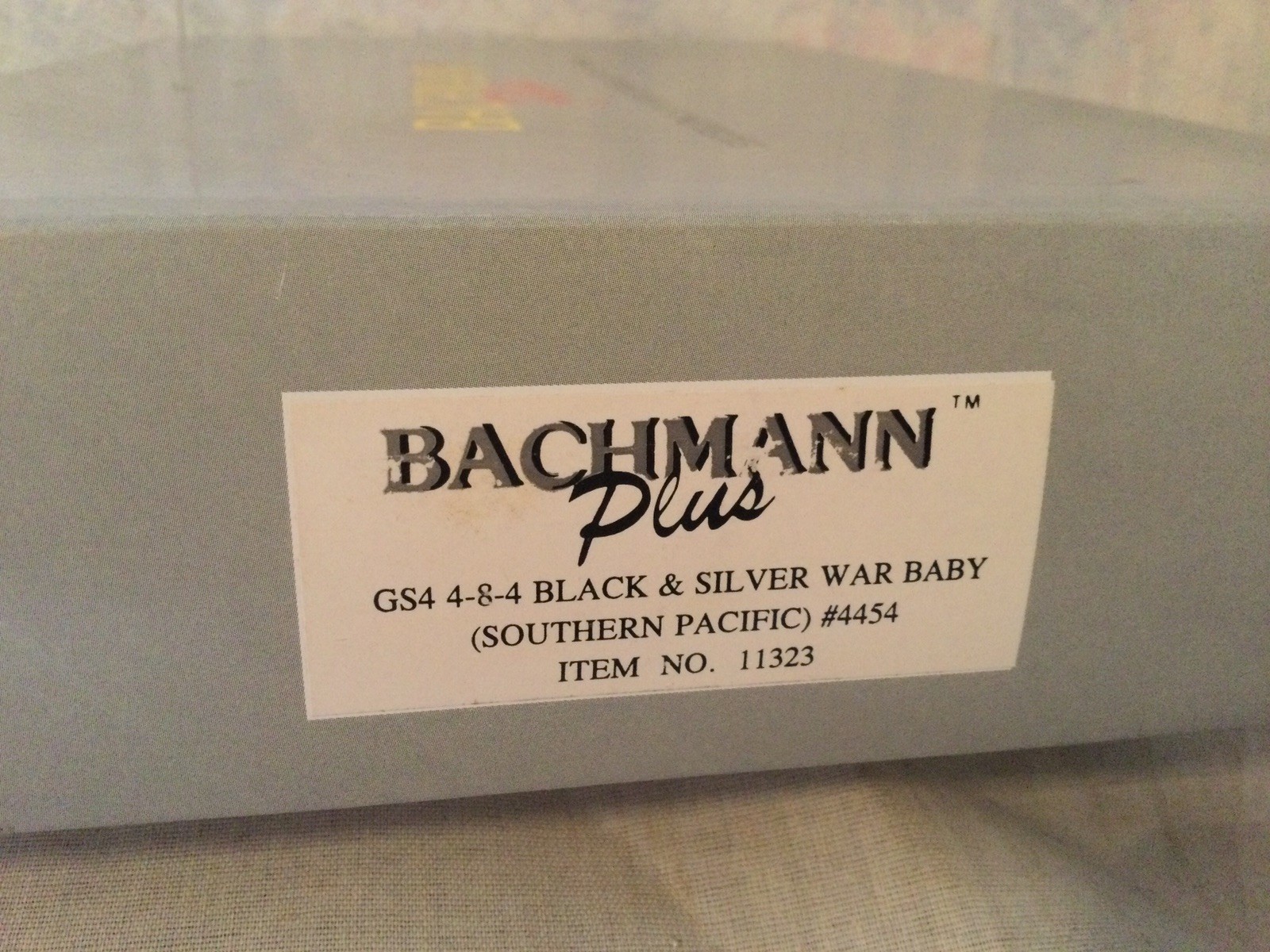Bachmann Plus GS4 4-8-4 Black & Silver War Baby – Southern Pacific 4454 NOS