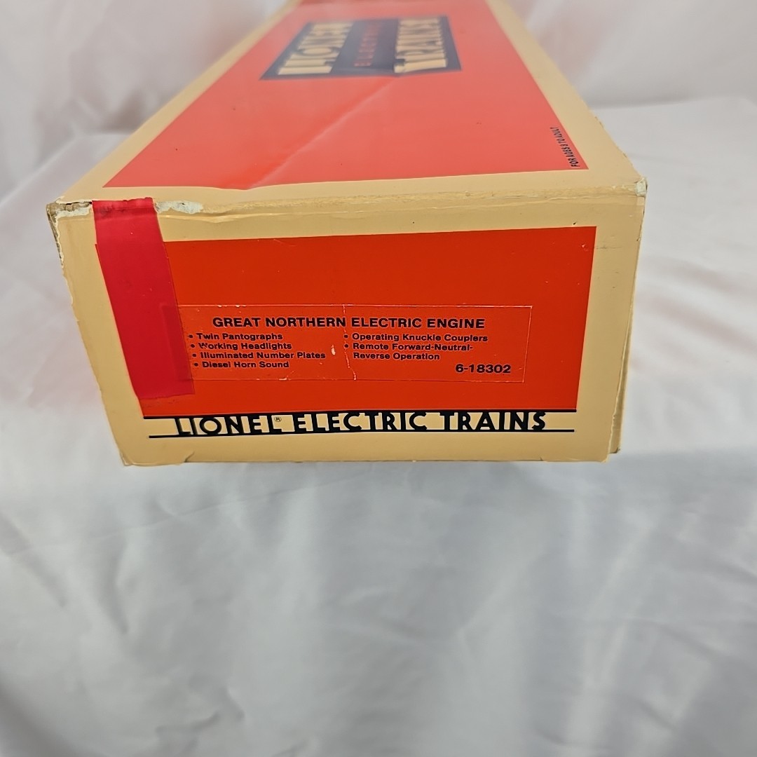 Lionel 6-18302 Great Northern Electric Engine O Gauge #8302 UNTESTED