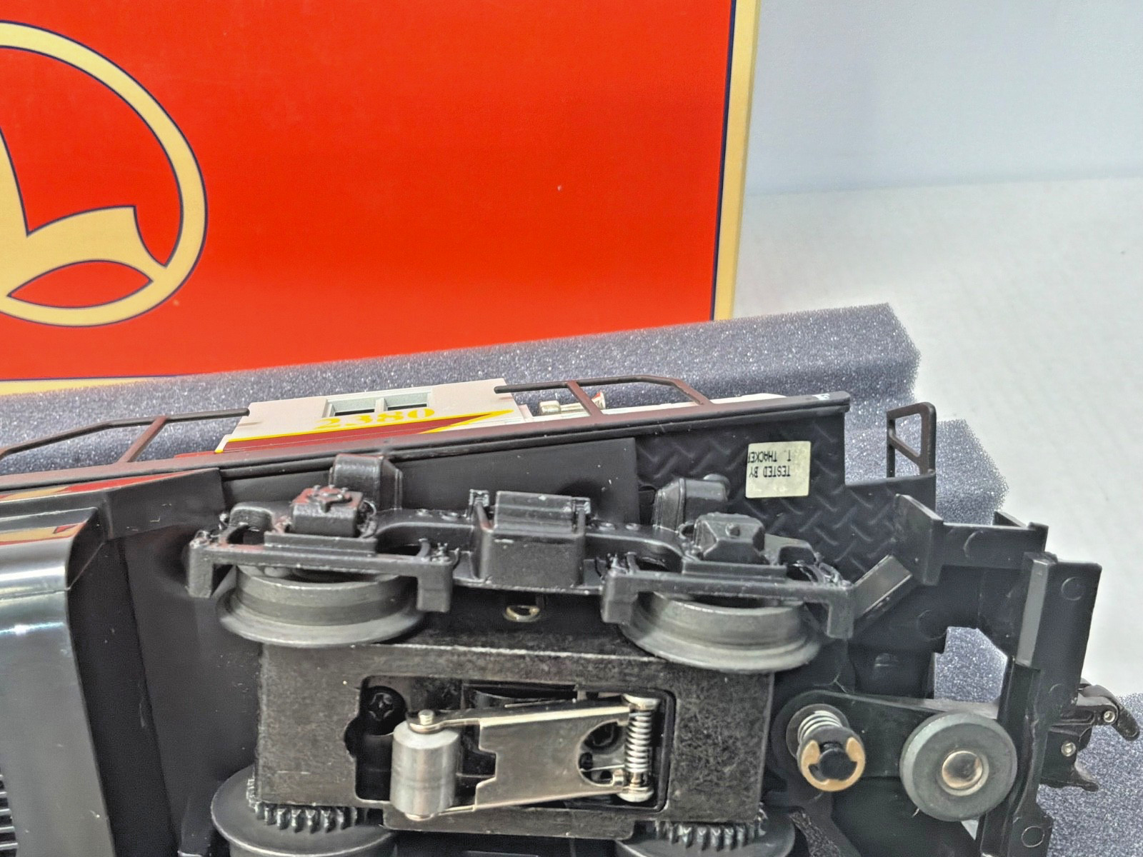 VINTAGE LIONEL O 6-18564 CANADIAN PACIFIC GP9 DIESEL LOCOMOTIVE 2380 TCA C8