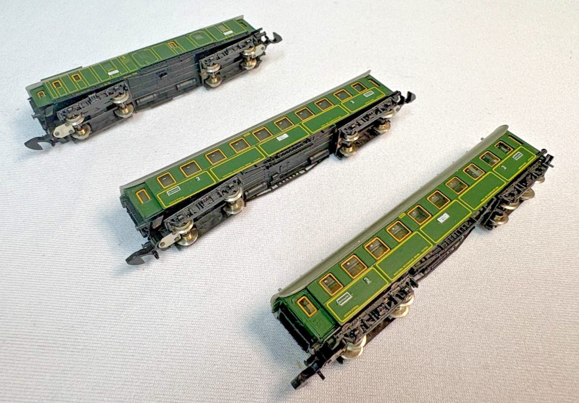 Z Scale Marklin Mini-Club 8102 K.Bay.Sts.B Bavarian S3/6 4-6-2 Loco & Passenger