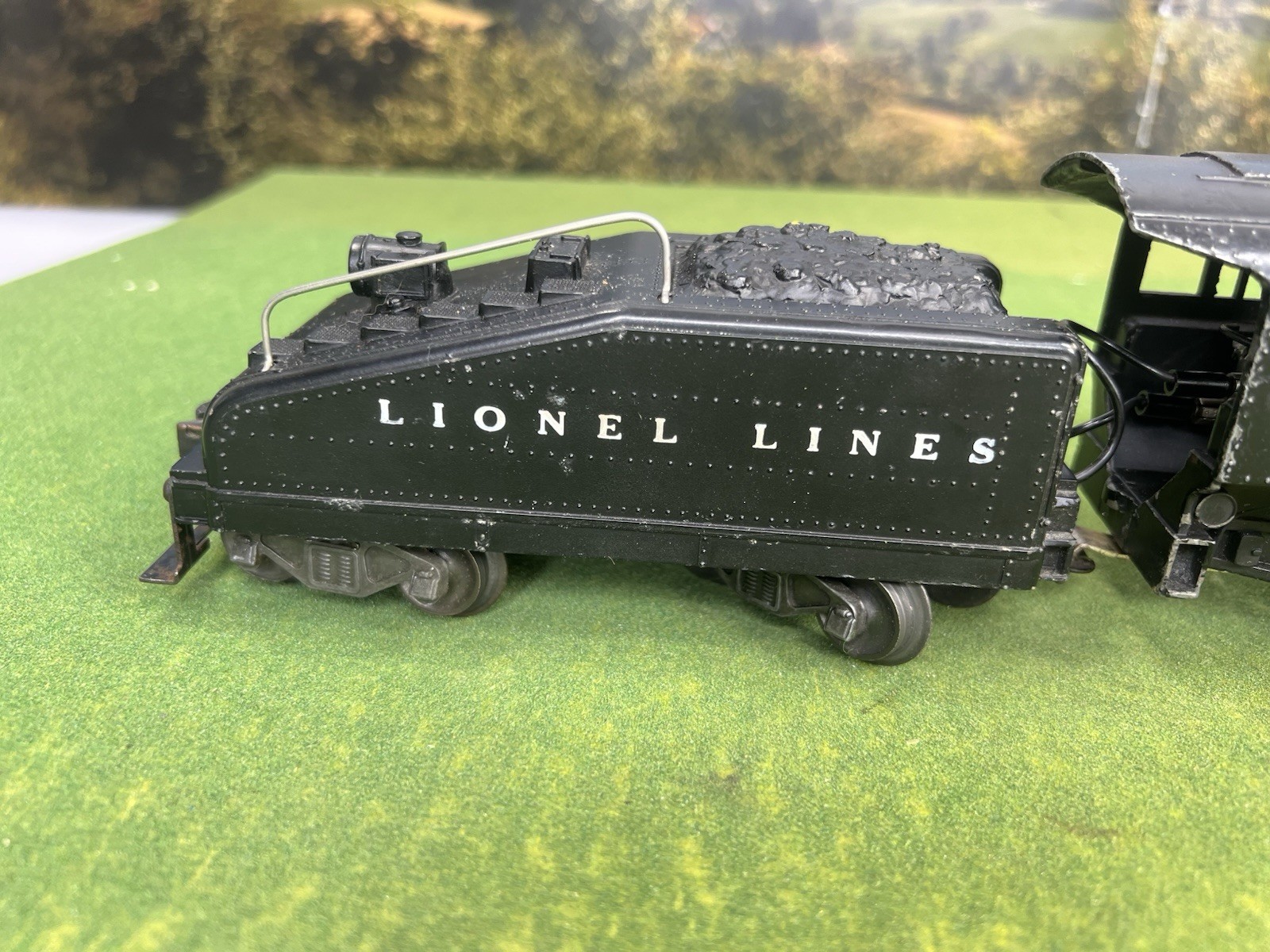 LIONEL POSTWAR 1656 0-4-0 STEAM SWITCHER LOCOMOTIVE & 6403B TENDER W/BELL O GA.