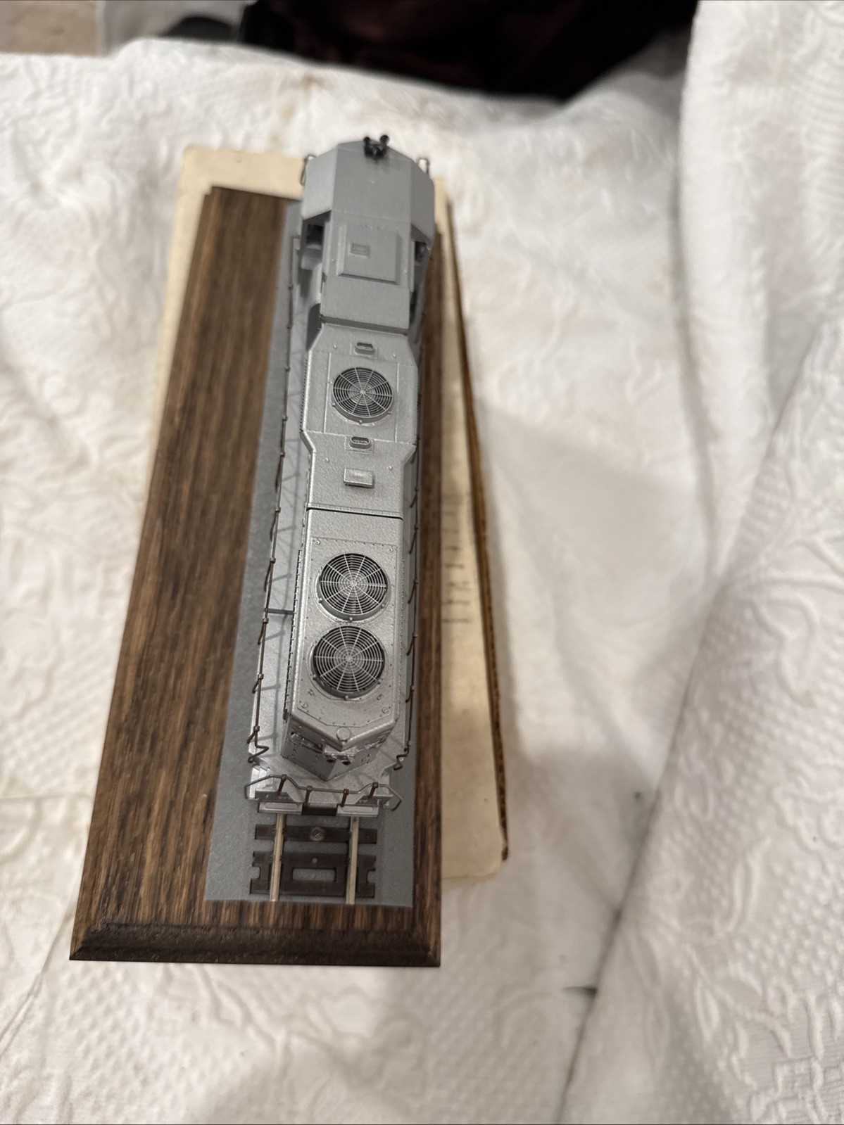 HO Scale 1999 KATO EMD, TTCI Railing, With Track Stand, Excellent