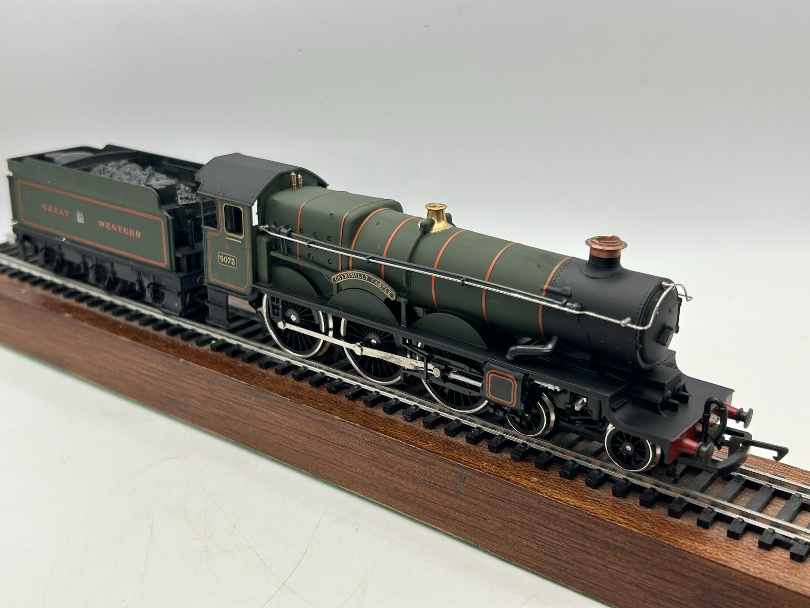 OO Airfix 54124-2 GWR 4-6-0 Castle Class ‘Caerphilly Castle’ – (AS IS)