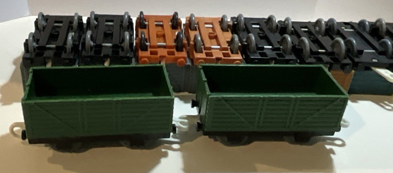 Thomas & Friends Mattel Trackmaster Trouble Trucks Train Tender Car Pcs 10 VTG