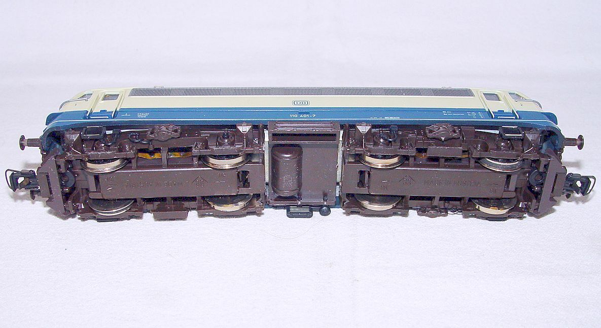 Roco DC HO 1:87 Deutsche Bundesbahn BR 151 ELECTRIC GOODS LOCOMOTIVE MIB`78!