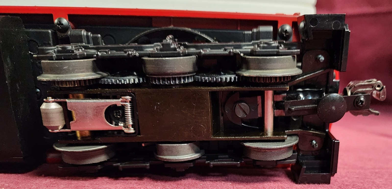 Lionel 6-18232 Soo Line 5500 SD60 Diesel Locomotive Magne-traction CMD Equipped