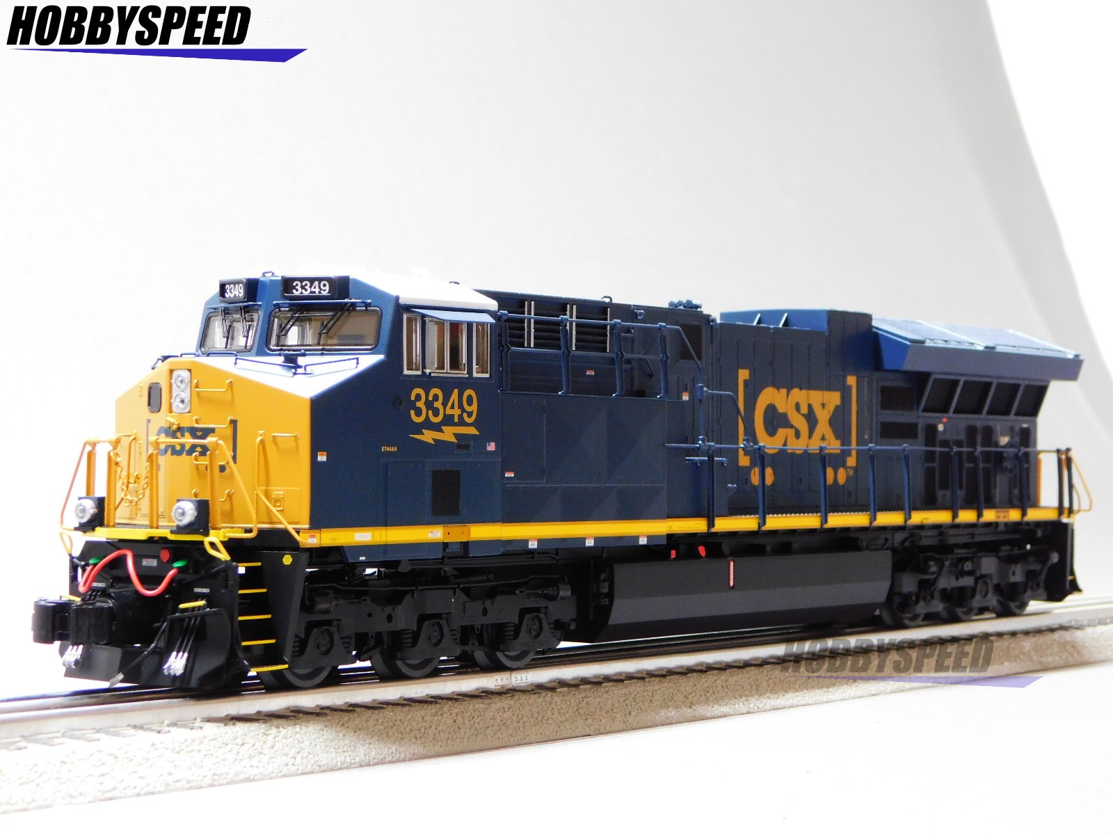 LIONEL BTO CSX SUPERBASS ET44AC #3349 DIESEL ENGINE O GAUGE train 2533479 NEW