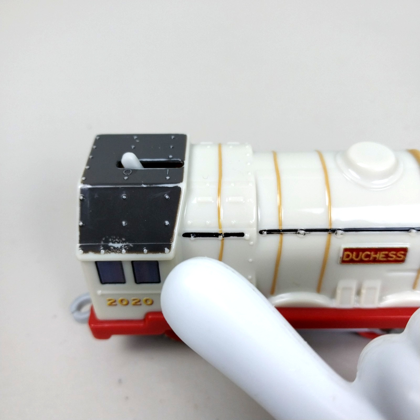 Thomas & Friends Trackmaster Duchess Motorized Train and 2 Cars Mattel