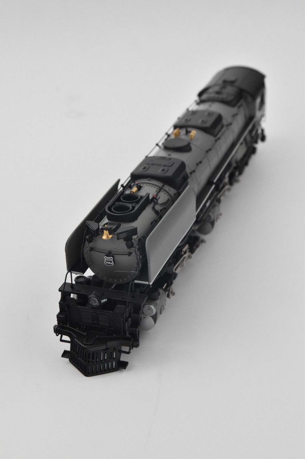HO Lionel 6-58007 Union Pacific 4-6-6-4 Challenger Steam #3984 – BRAND NEW