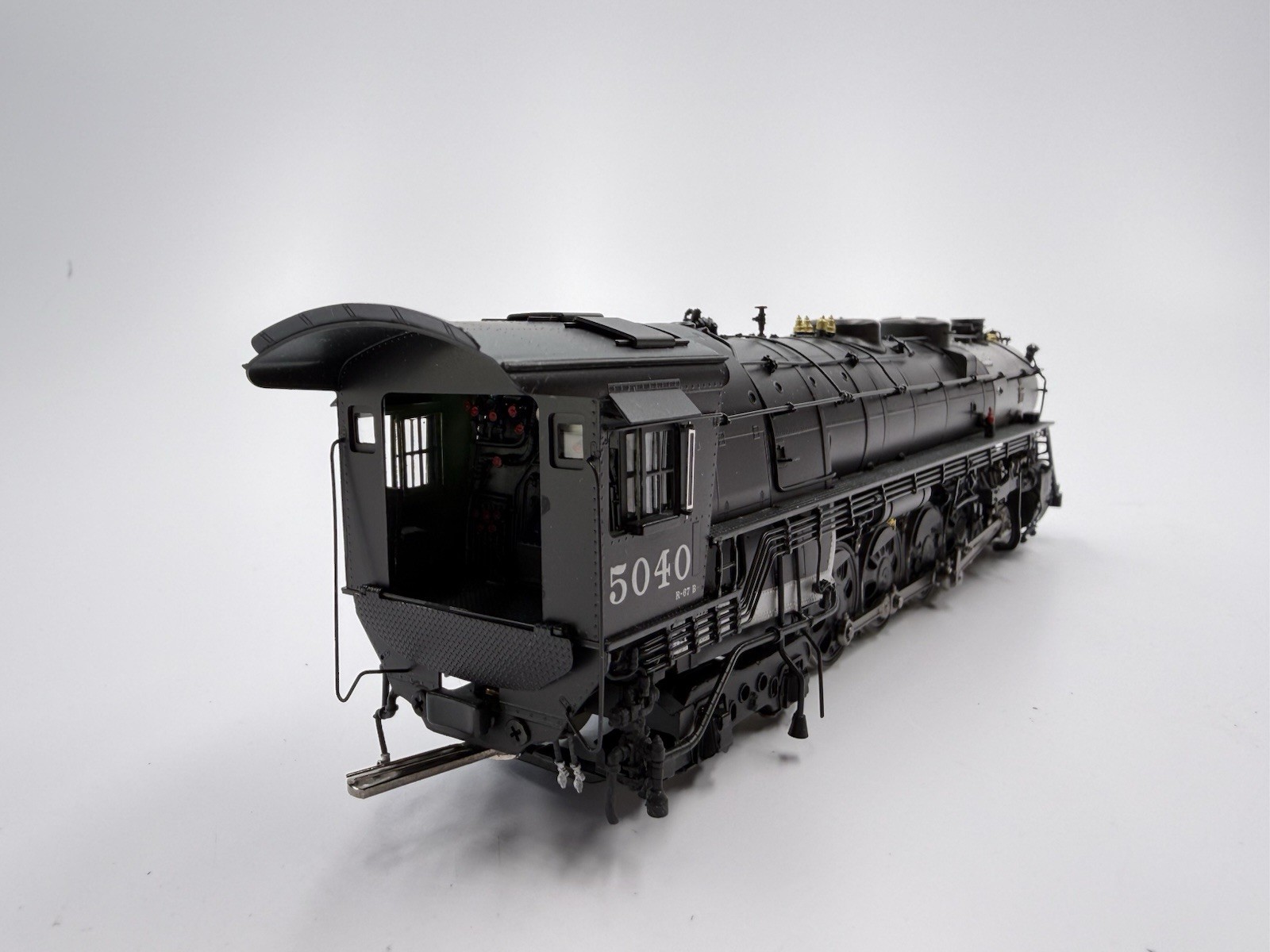 HO Scale Division Point CRI&P Rock Island R-67 4-8-4 Steam Locomotive
