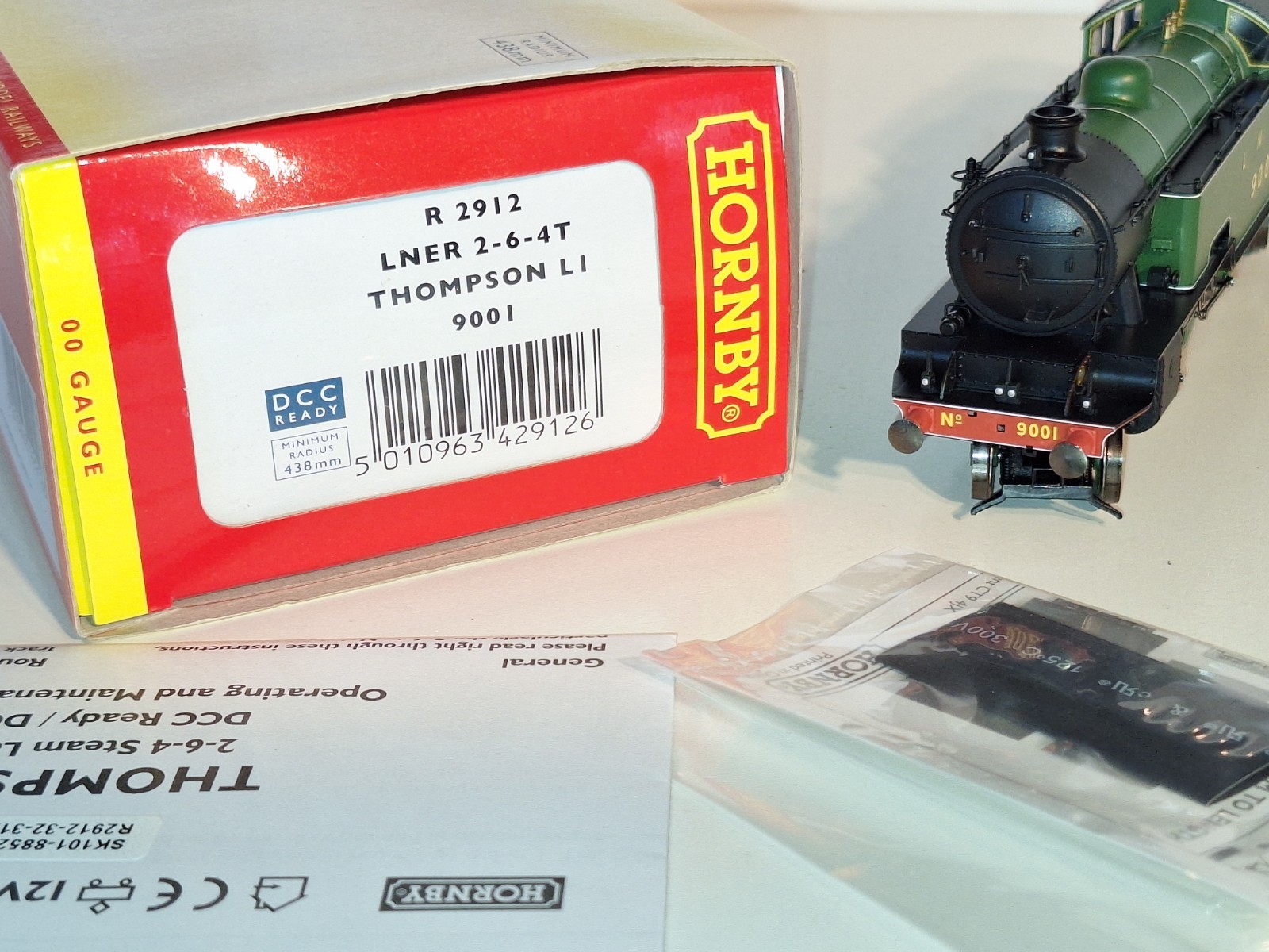 Hornby R2912 DCC Ready Thompson Loco. New Old Stock. Mint Cond. Boxed. OO Scale