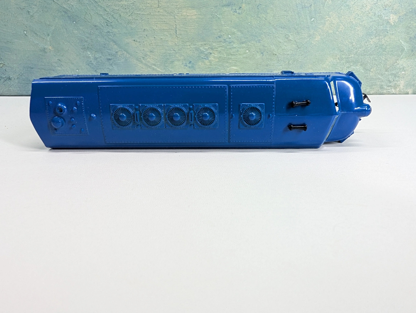 Life-Like HO Scale F7A Diesel Locomotive Shell Only Conrail #1639 READ