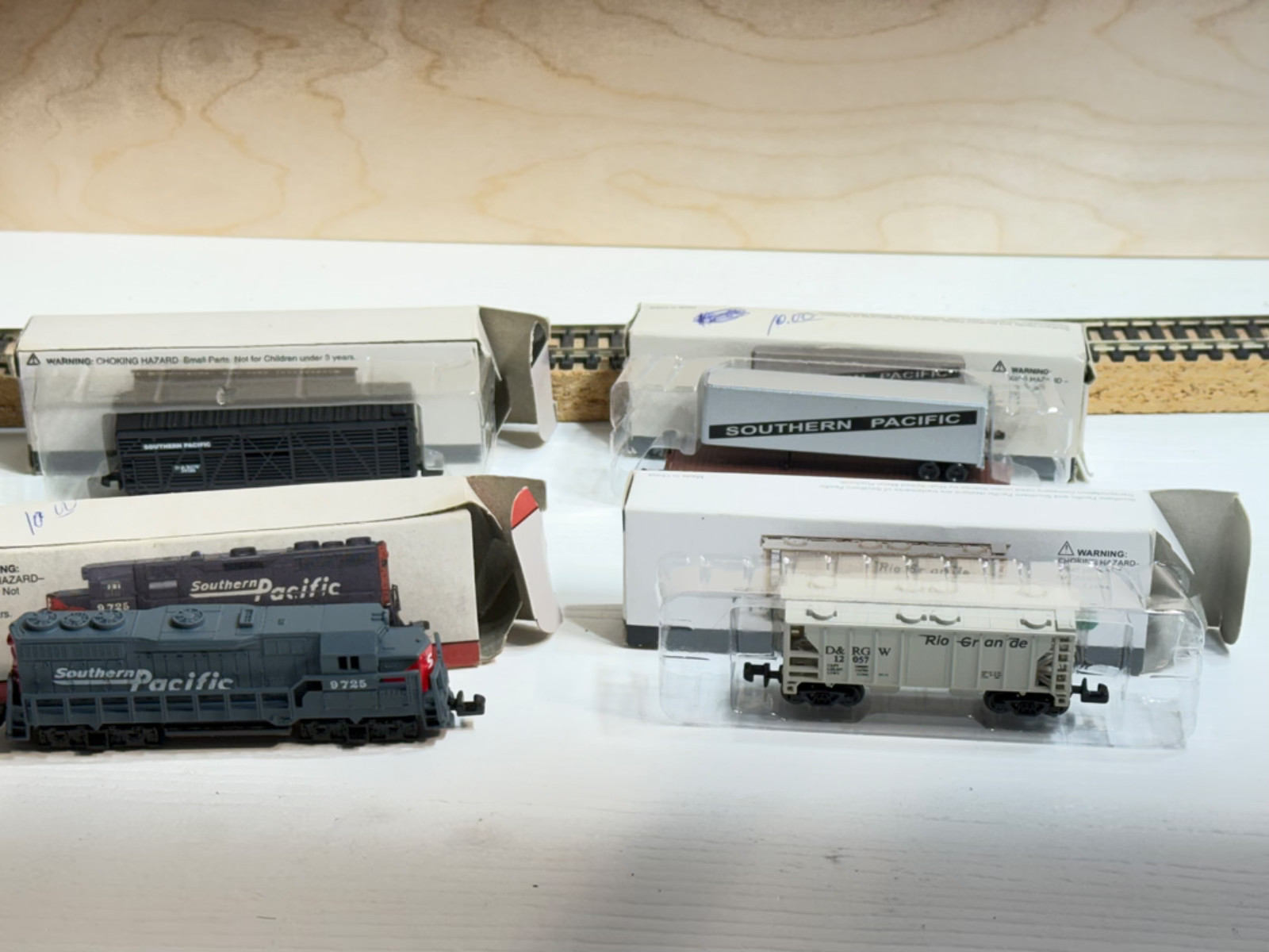 Lot of 6 High Speed Metal Products Southern Pacific Locomotive Model Train