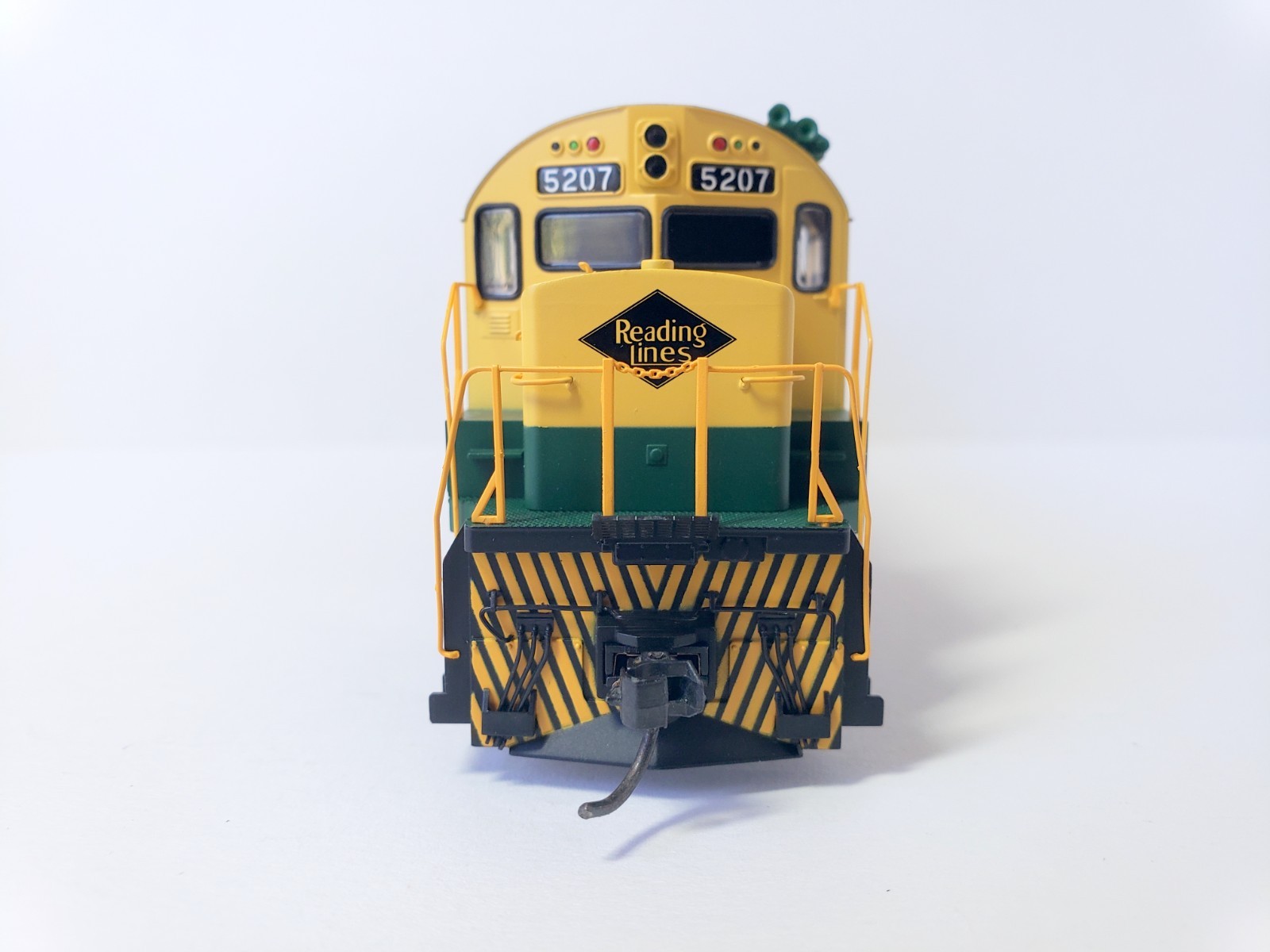 Atlas Classic HO C424 READING #5207 DCC