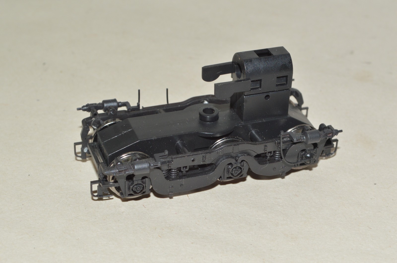 HO scale locomotive PARTS Hornby Rivarossi GE U25C U28C truck non-geared