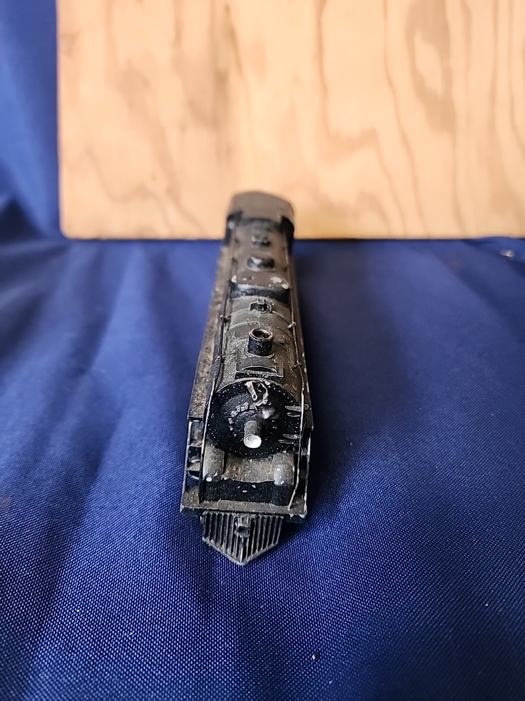 Vintage Set Of Unbranded Train Heavy Metal Locomotive Looks Great Untested 7”