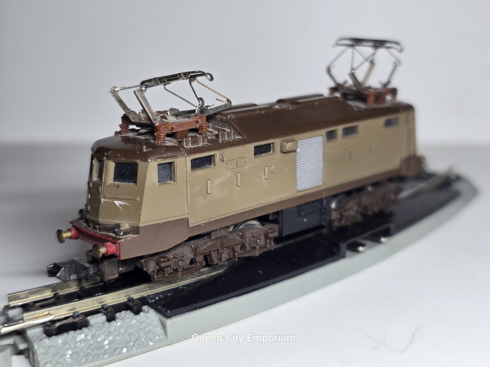 Lima Italian State Railways Class E 424 Electric Locomotive N Scale HTF