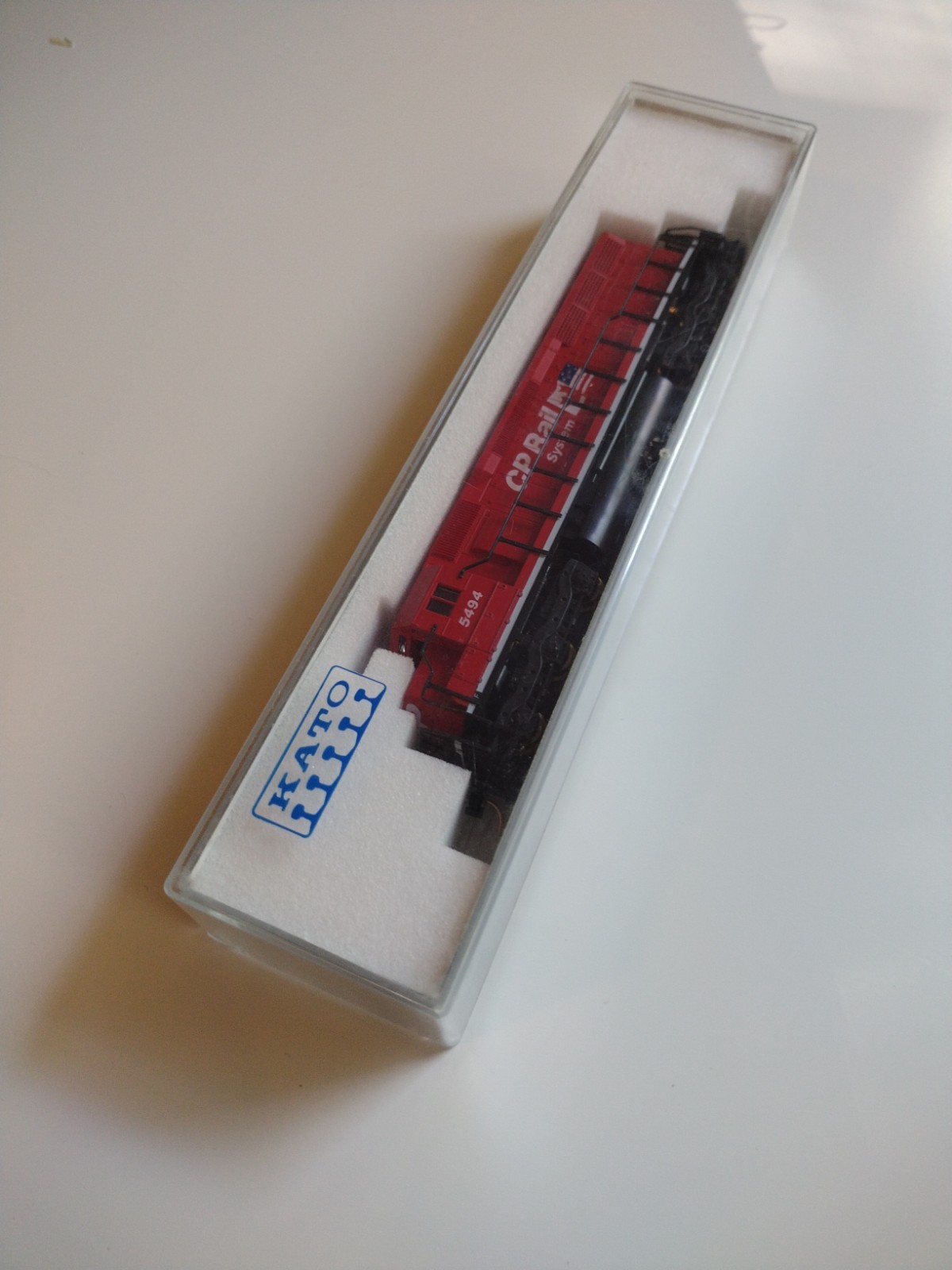 KATO Canadian Pacific Locomotive N Scale CP #5494 176-3109 EMD SD45 NOS