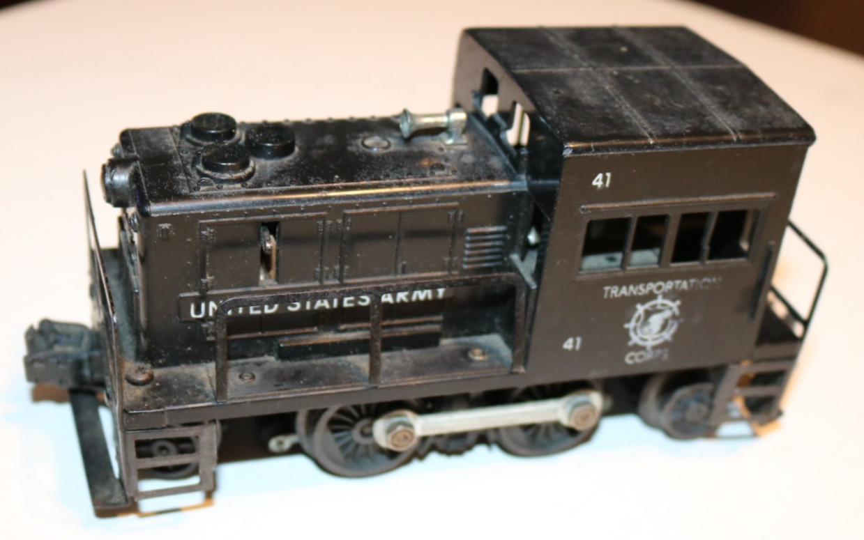 LIONEL TRAINS POST-WAR ORIGINAL #41 ARMY SWITCHER- 0/027- M72 untested