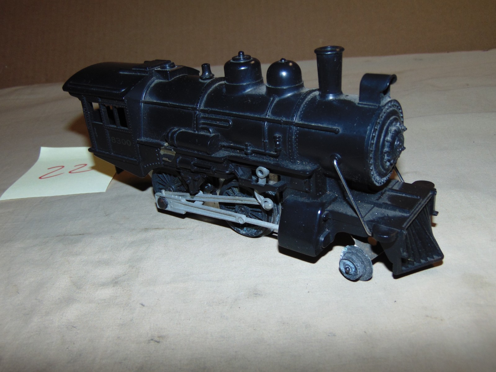 LIONEL O 8300 2-4-0 STEAM ENGINE WITH MANUAL REVERSE #22