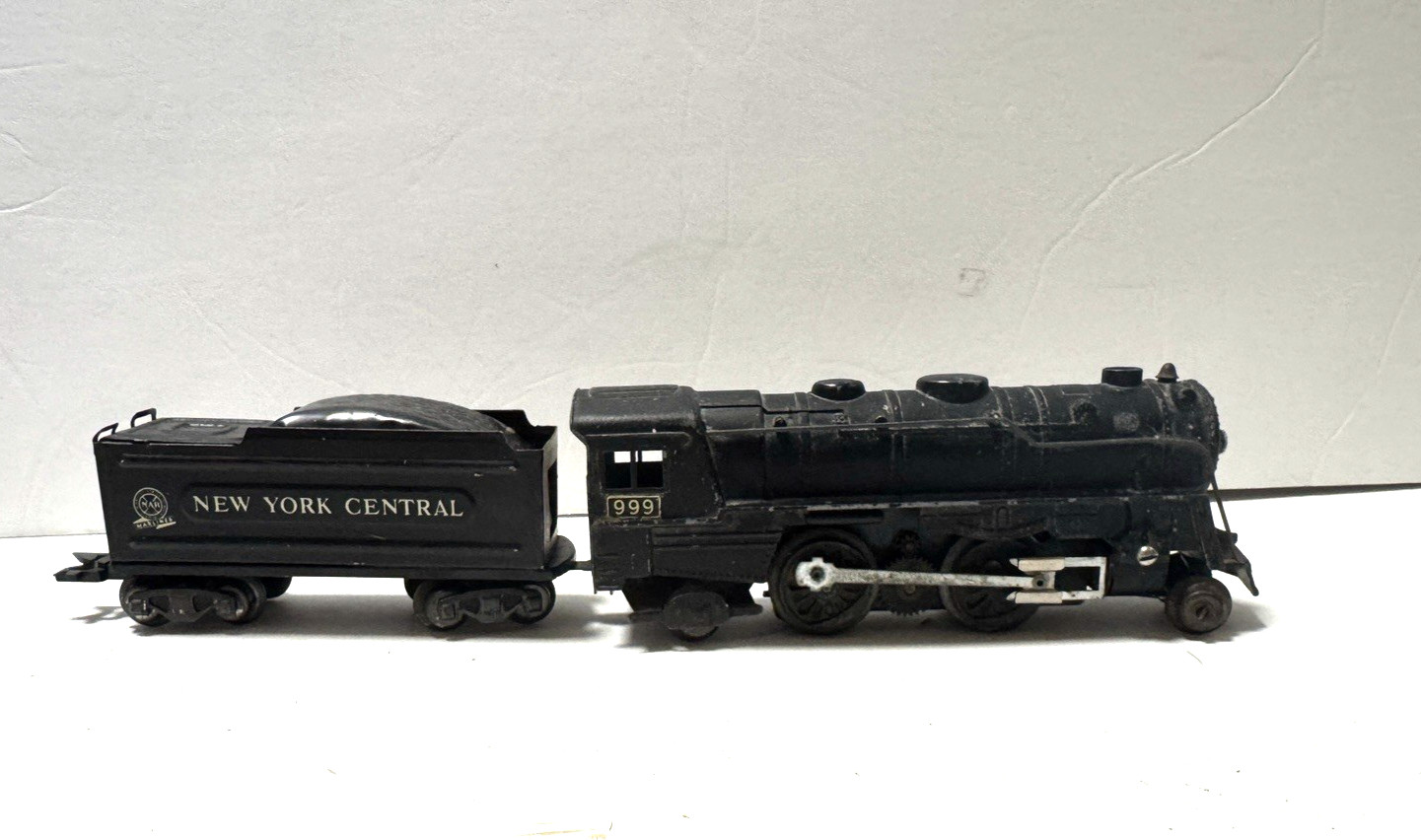 Marx 1950s 999 Locomotive and New York Central Tender train antique O gauge