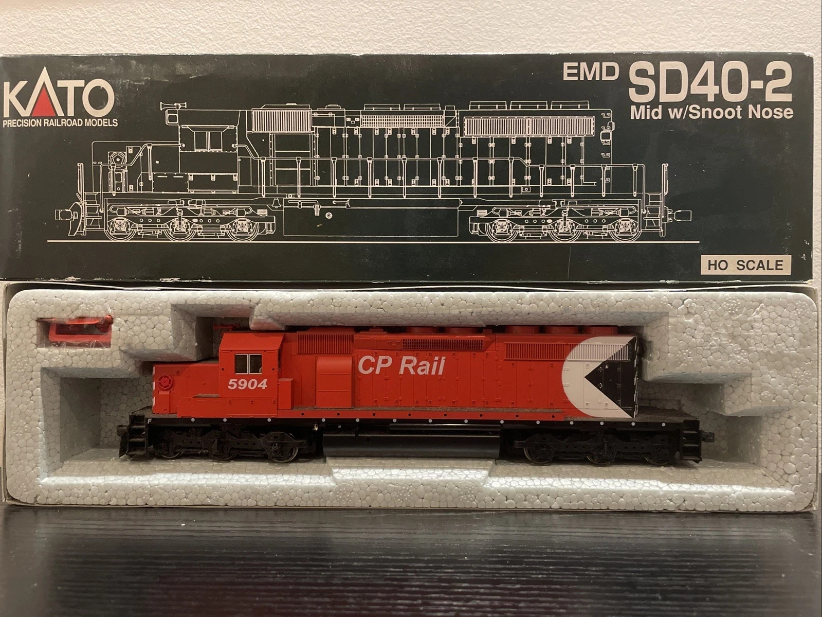 DCC READY KATO SD40-2 CANADIAN PACIFIC CP RAIL ENGINE LOCOMOTIVE HO SCALE NEW