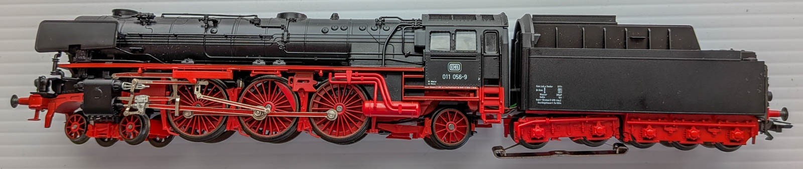 Marklin Märklin 3690 Digital BR11 Steam Loco – New-Old Stock – Free Shipping