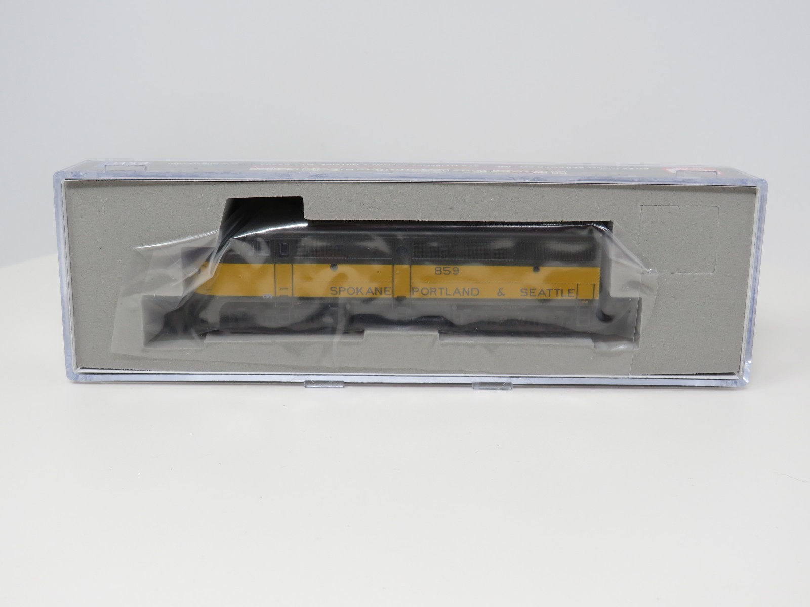 Atlas N 40005102 DCC Sound Spokane Portland & Seattle 859 FA-1 Diesel Locomotive