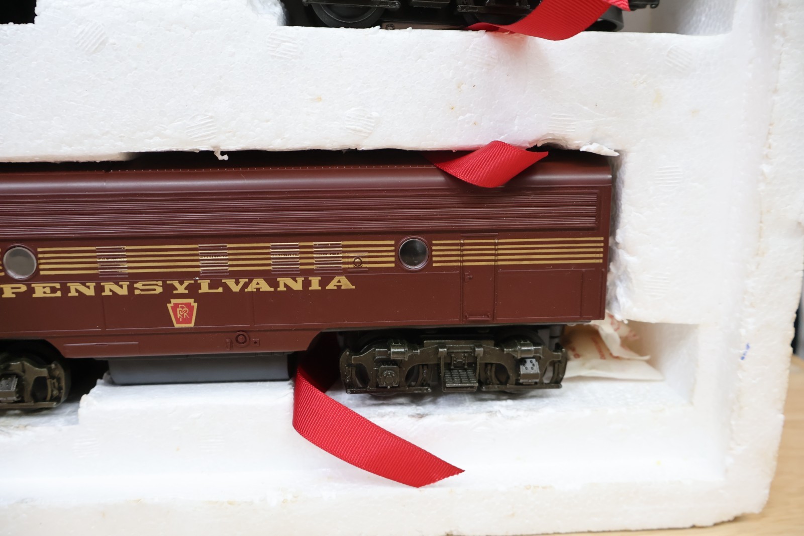 Williams 4305 O Pennsylvania F7 AA Tuscan Red Diesel Locomotives Model 9682 9873