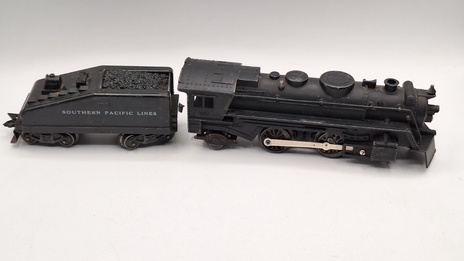 Vtg Marx O Gauge locomotive 666 Tender Southern Pacific & 3 fat cars, Tested
