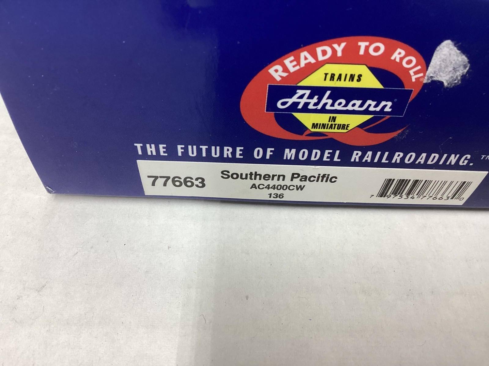 Athearn #77663 HO scale “SP” AC4400CW DCC & SOUND READY Rd.#136