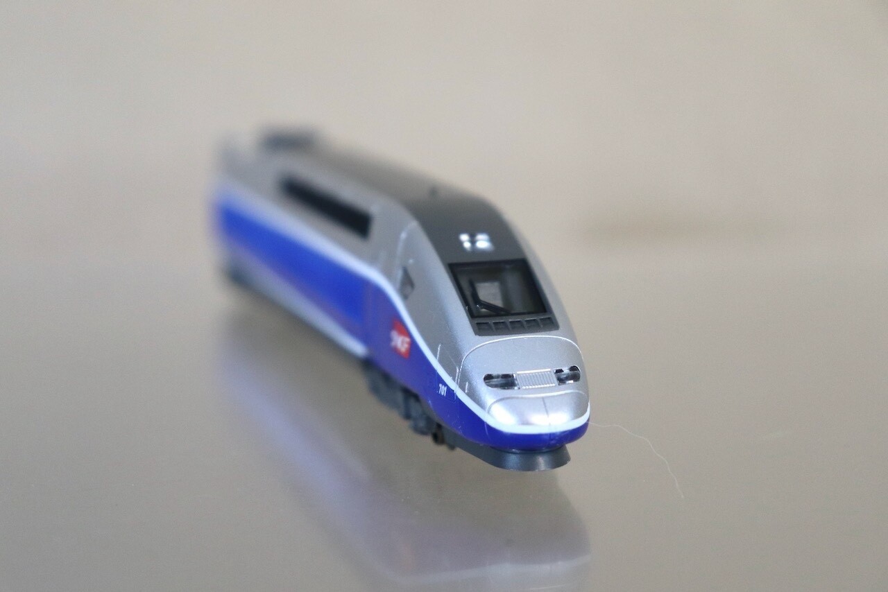 KATO K10917 SNCF TGV DUPLEX ELECTRIC LOCOMOTIVE 10 CAR DISPLAY SET & LIGHTS on