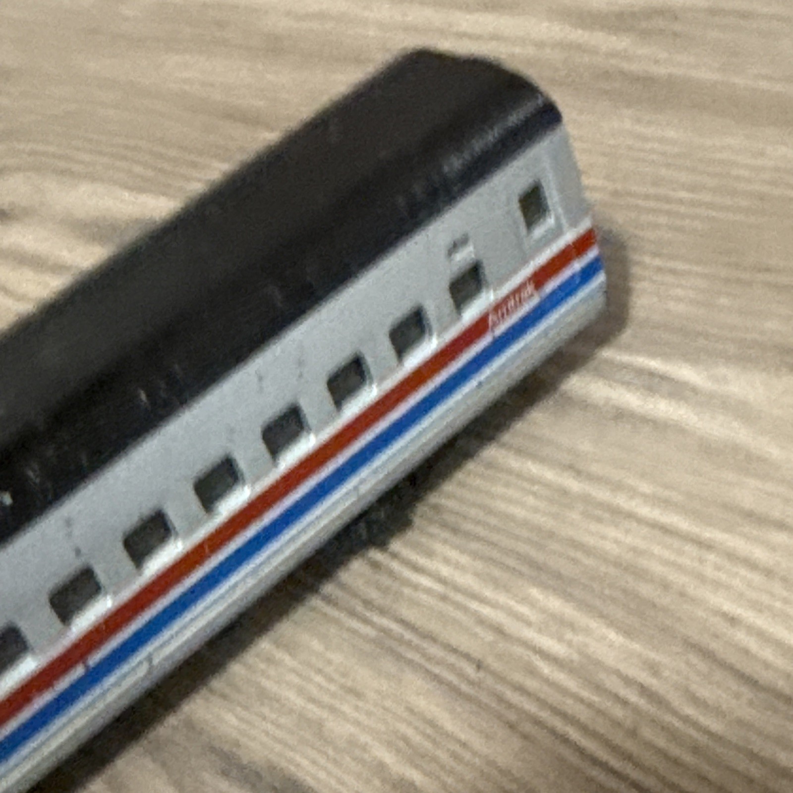 Model Power HO Scale Locomotive Amtrak Bullet Train1095 Dummy Playart Hong Kong